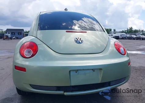 2008 Volkswagen New Beetle S from USA, damaged, VIN 3VWPW31CX8M517285